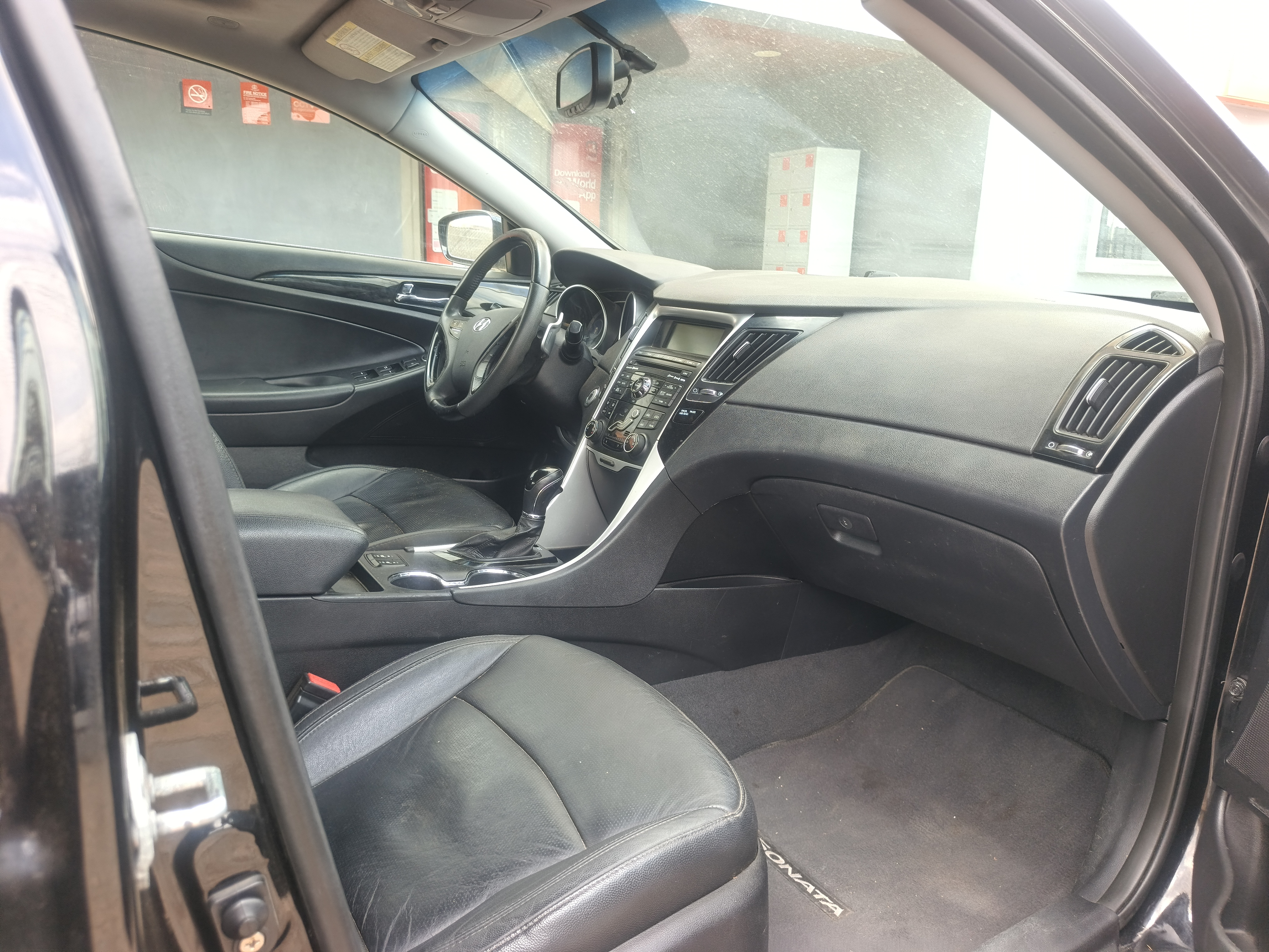 Listing image 3